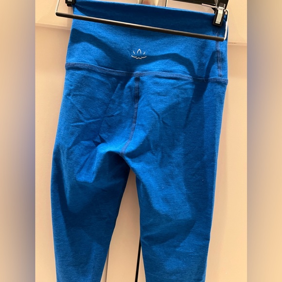 Beyond Yoga blue Leggings Size S - Picture 6 of 6